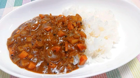 Easy Japanese curry recipe with Genshin brown rice coffee｜供TOMO Blog - Japanese Healthy and Easy Recipes
