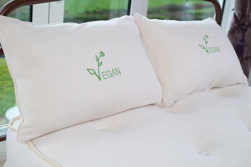 Vegan toppers, mattresses and pillows