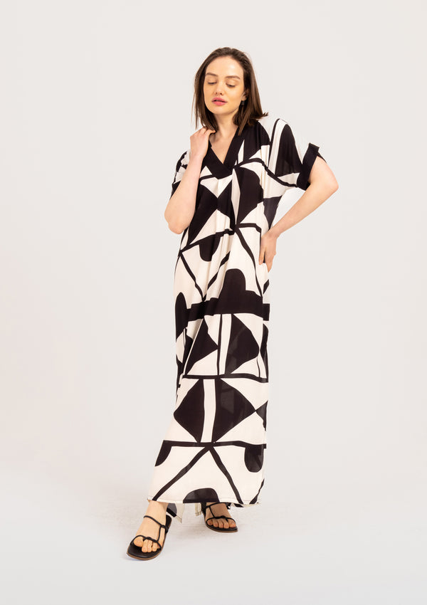 https://cdn.shopify.com/s/files/1/0330/1153/products/BEL-KAZAN-ALLEGRA-KAFTAN-CREAM-BLACK-PRINT-COMFORT-ETHICAL-HANDMADE-BALI-WOMENS-SPRING-FASHION_600x.jpg?v=1679515929