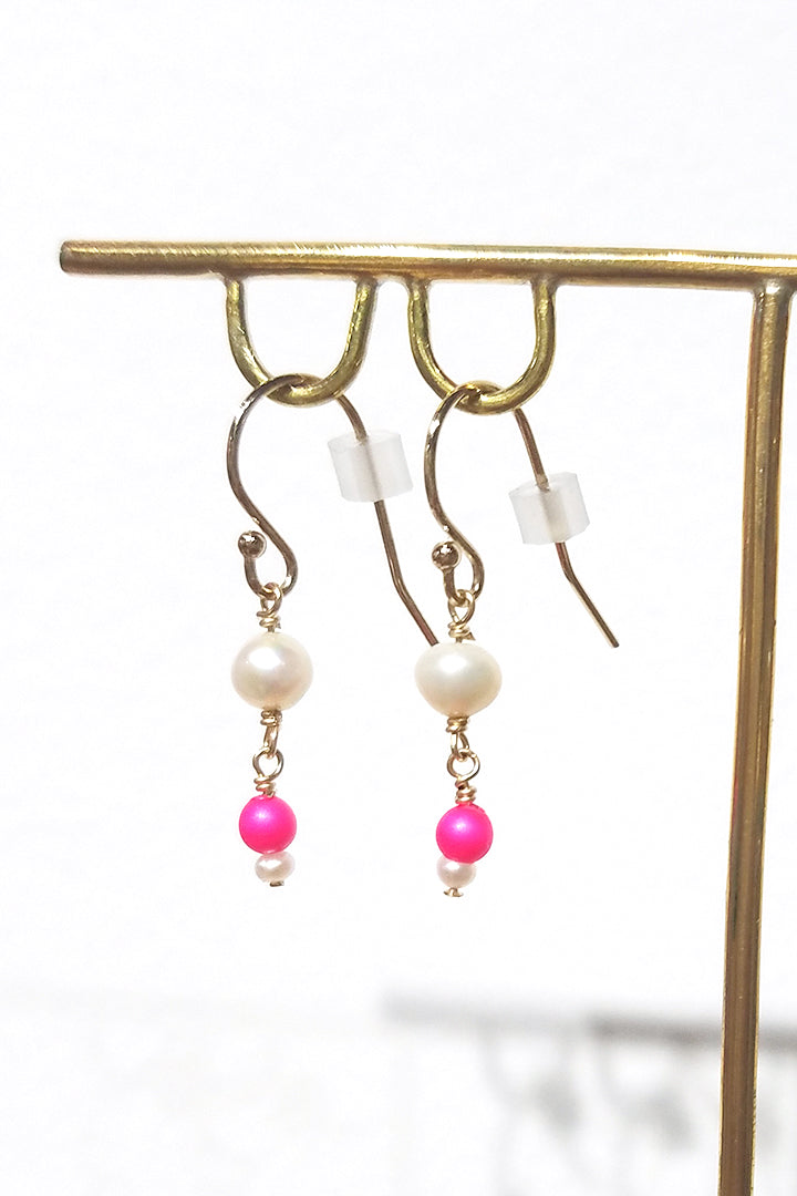 Cobamae Pearl Earrings - Pink