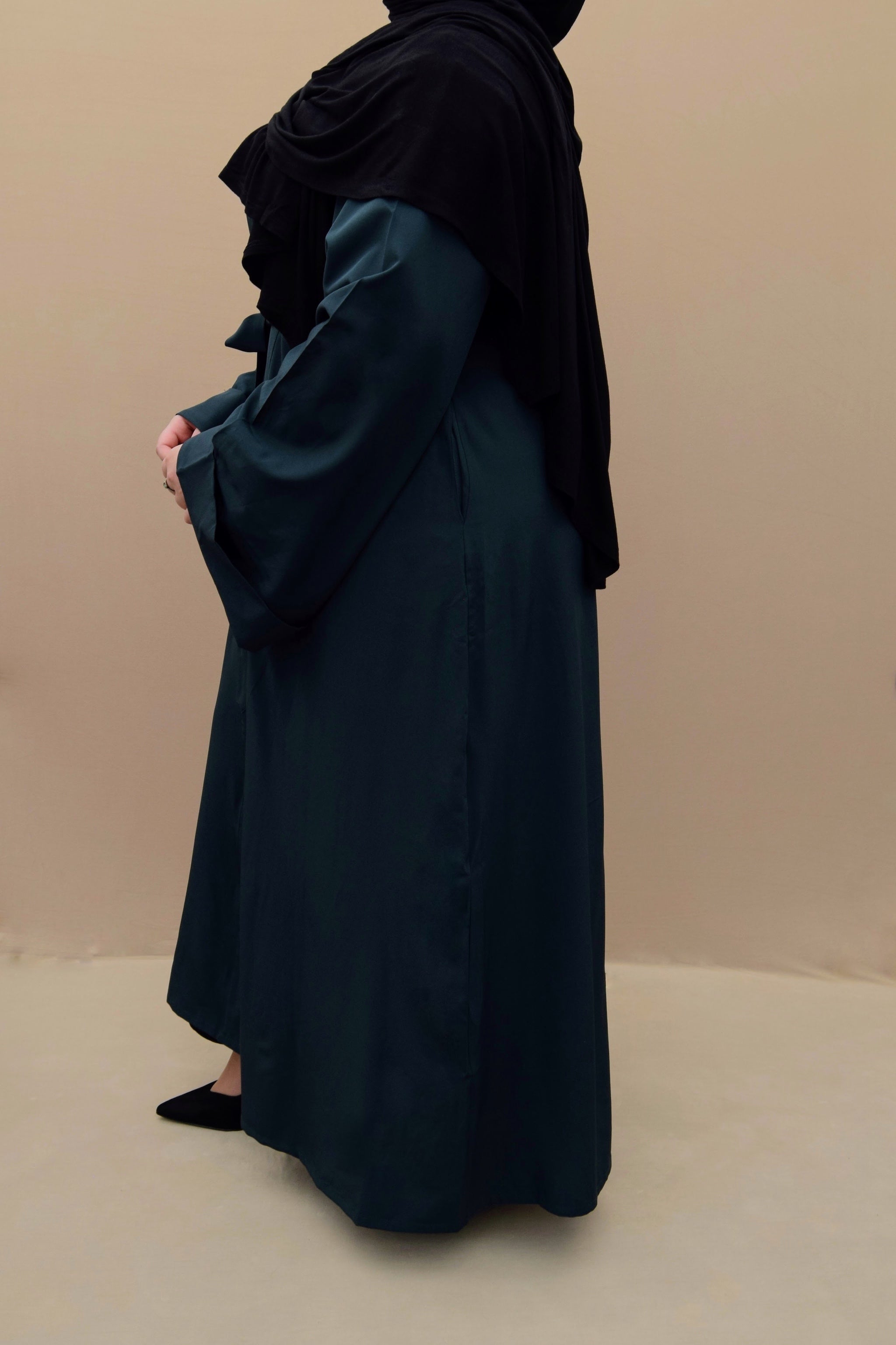 Classic Dark Green Open Abaya – A A Y A H