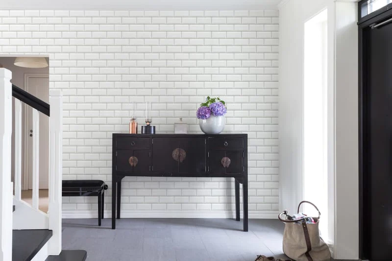 Subway Tiles Wallpaper in White in Hallway