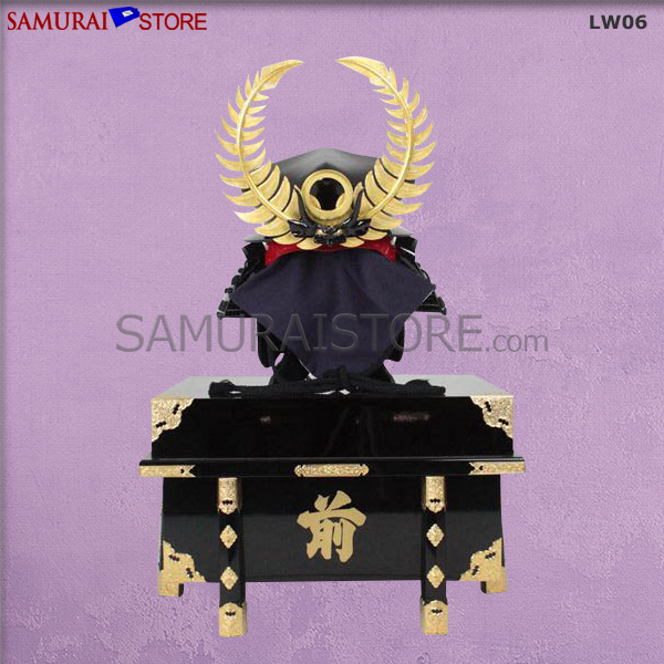 HL56 黒塗り六間椎実兜 大角付き - サムライストア SAMURAI STORE