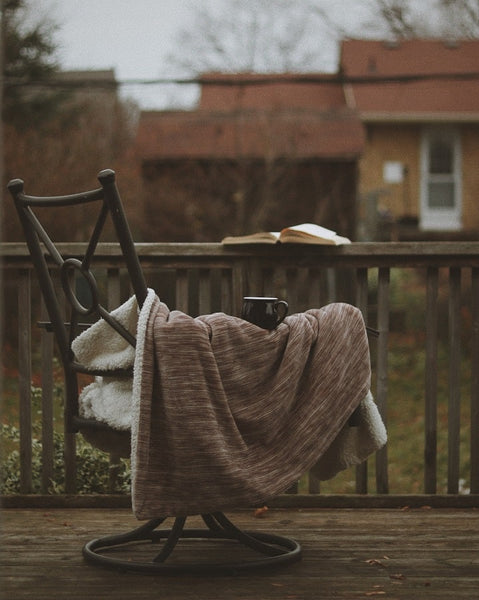 Cozy Blanket for Outdoor Patio