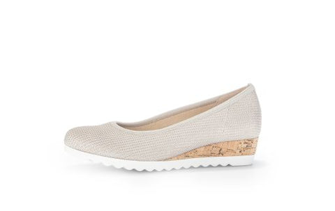 gabor wide fit slip on wedge shoe