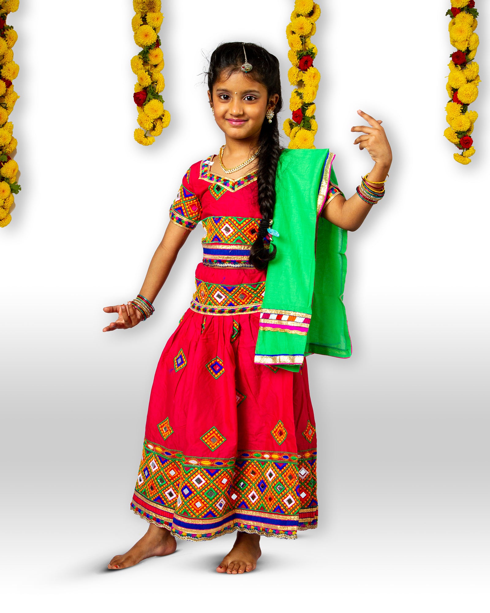 small girl chaniya choli