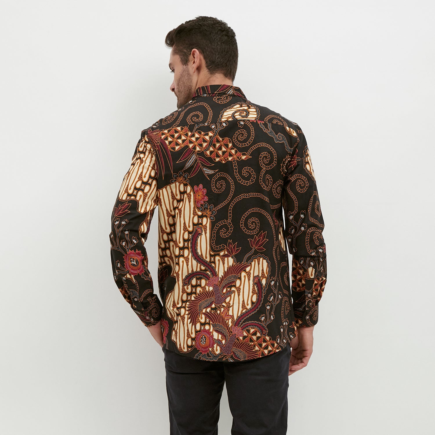 M231 Kemeja Pria  Batik  Panjang Warna  Merah  1481A