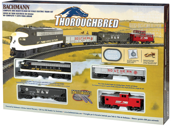 Bachmann 00826 Santa Fe Thunder Chief Train Set HO SCALE with Digital