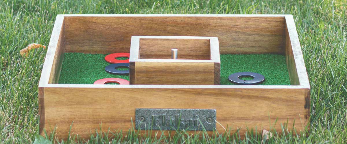 How to Play Horseshoes  Horseshoes Game Rules - Elakai Outdoor