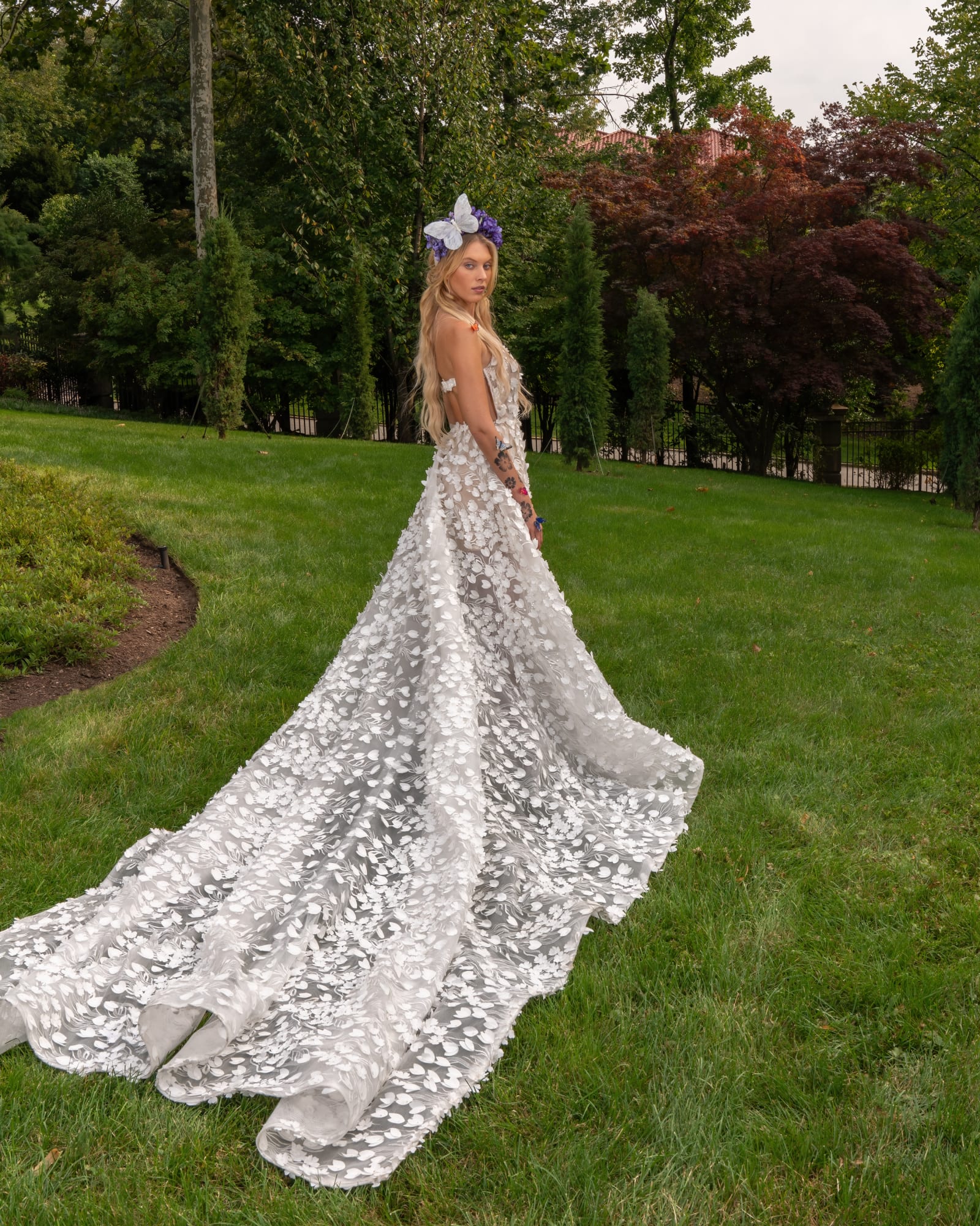 Floral Wedding Dresses: 30 Magical Looks + Faqs | Wedding dresses, Bridal  gowns, Bride