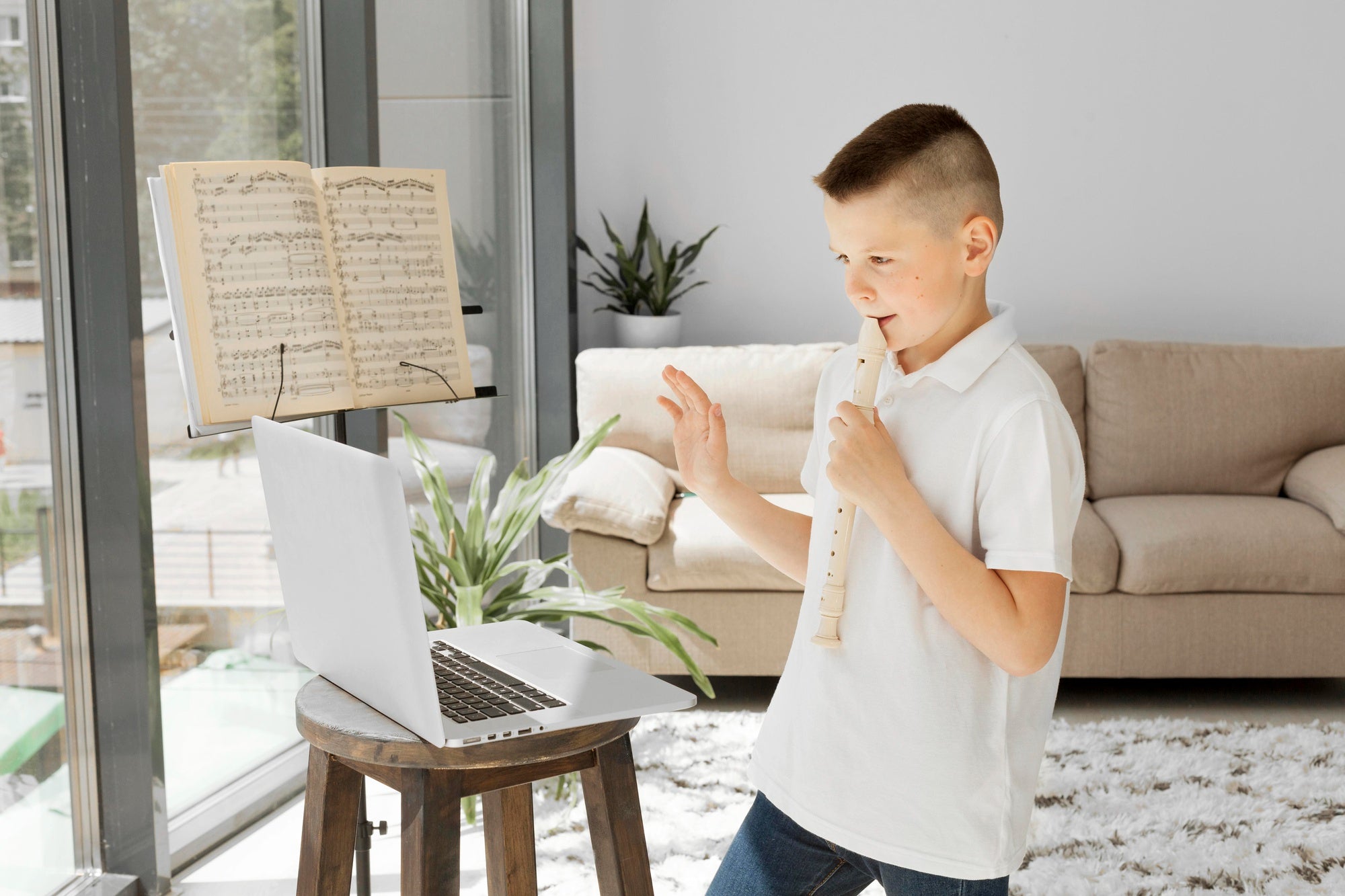 boy-learning-online-courses-from-laptop