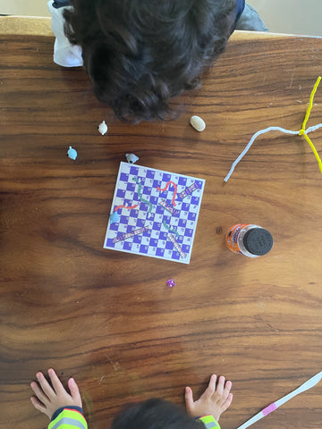 Children playing fitamin game