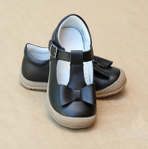 Home of Fine Baby Shoes and Kids Shoes for Darling Feet!