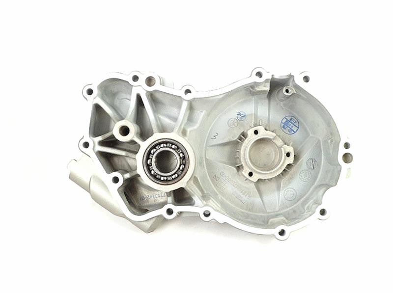 BMW S1000RR RIGHT ENGINE ALTERNATOR COVER (2010-2018) – MOTORRAD-ONE INC.