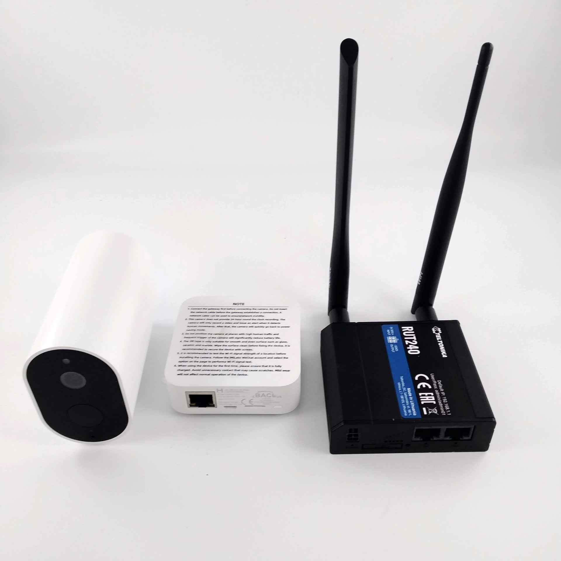 Wireless camera pack