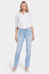 Women Bailey Relaxed Straight Jeans In Estrella, Regular, Size: 00   Denim