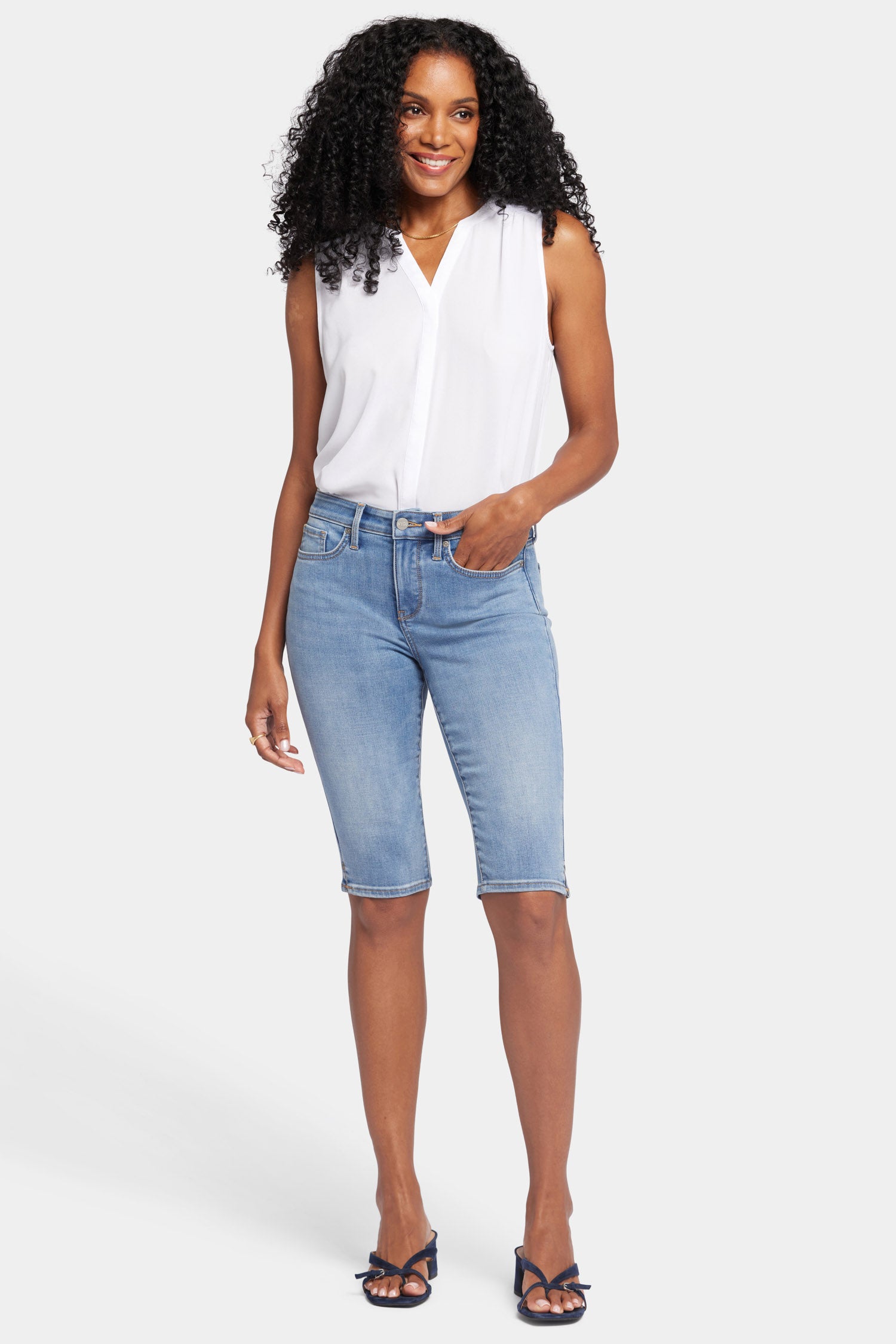 Buy Nifty Women's Denim Stretchable Slim Fit Capris  (CPRI_PLN_BTA_28_Bata_28) at Amazon.in