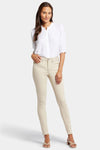 Women Ami Skinny Jeans In Feather, Regular, Size: 00   Denim
