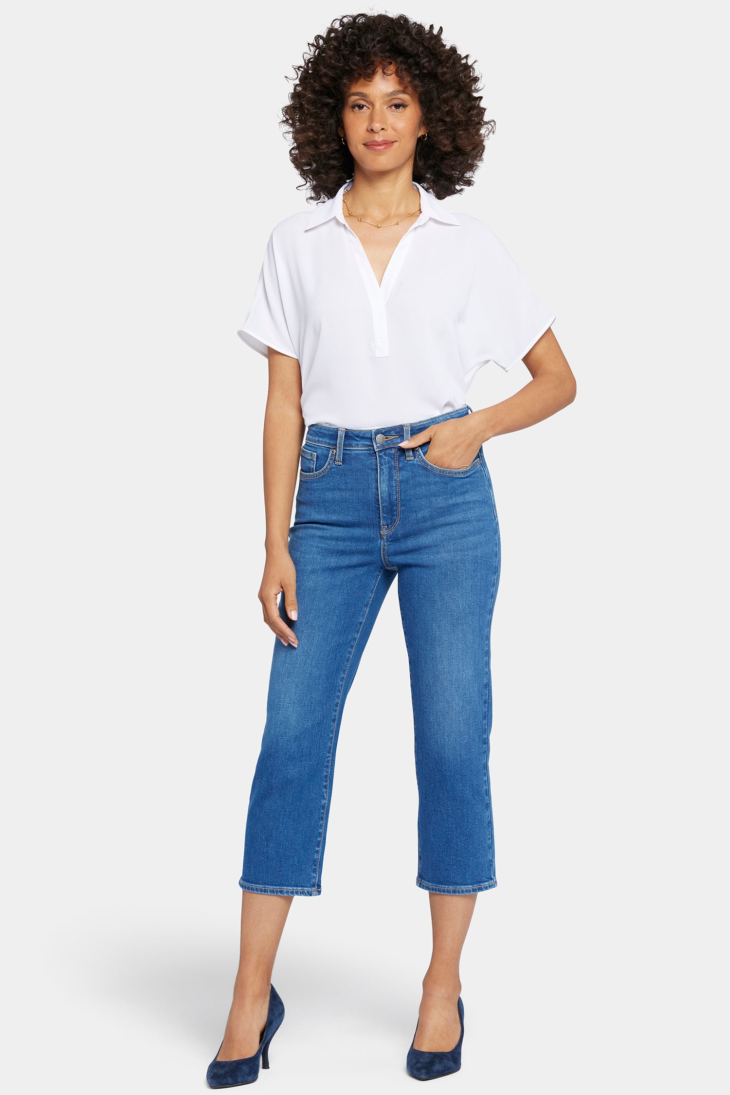 Joni Relaxed Capri Jeans With High Rise - Brightside Blue