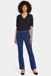 Women Ellison Straight Jeans In Quinn, Regular, Size: 00   Denim