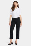 Women Bailey Relaxed Straight Ankle Pull on Jeans In Overdye Black, Regular, Size: Xs   Lyocell/deni