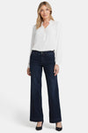 Women Teresa Trouser Jeans In Burbank Wash, Regular, Size: 00   Denim