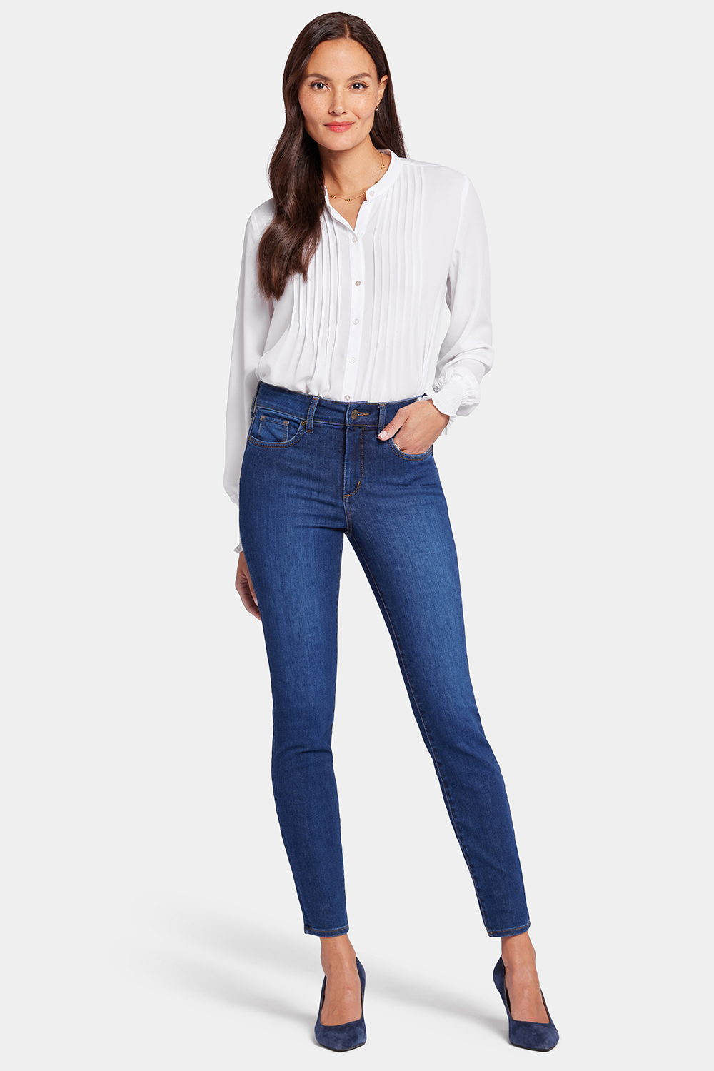 Women Ami Skinny Jeans In Petite In Cooper, Size: 00p   Denim