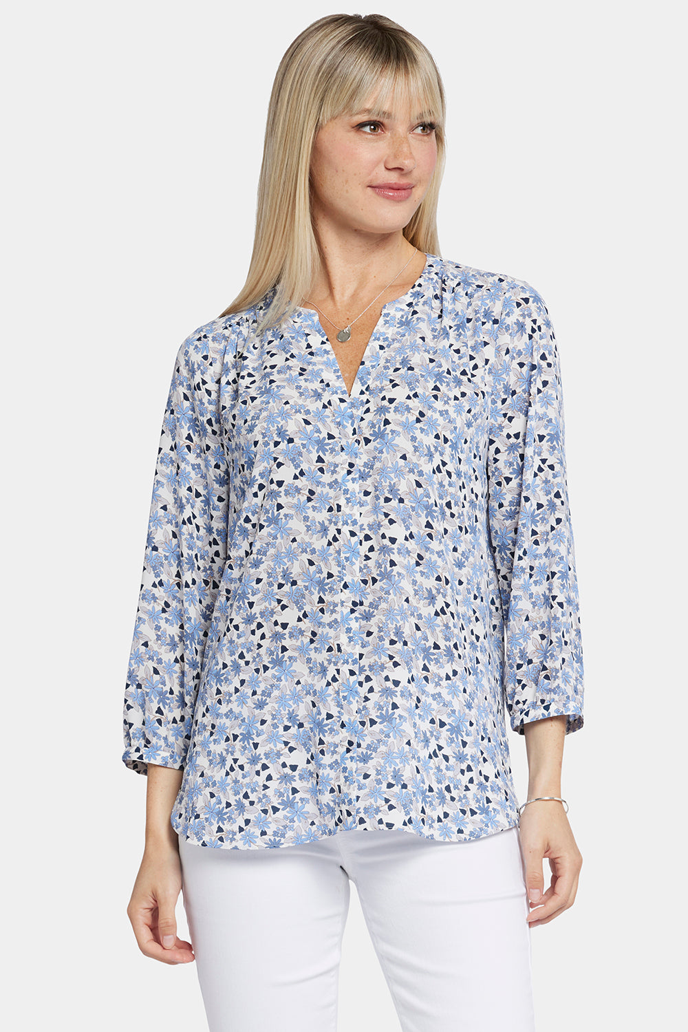 Women's Tops - T-shirts, Blouses & Knits