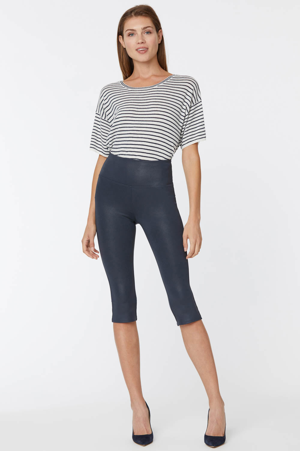 Pull On Capri Pants by bonprix