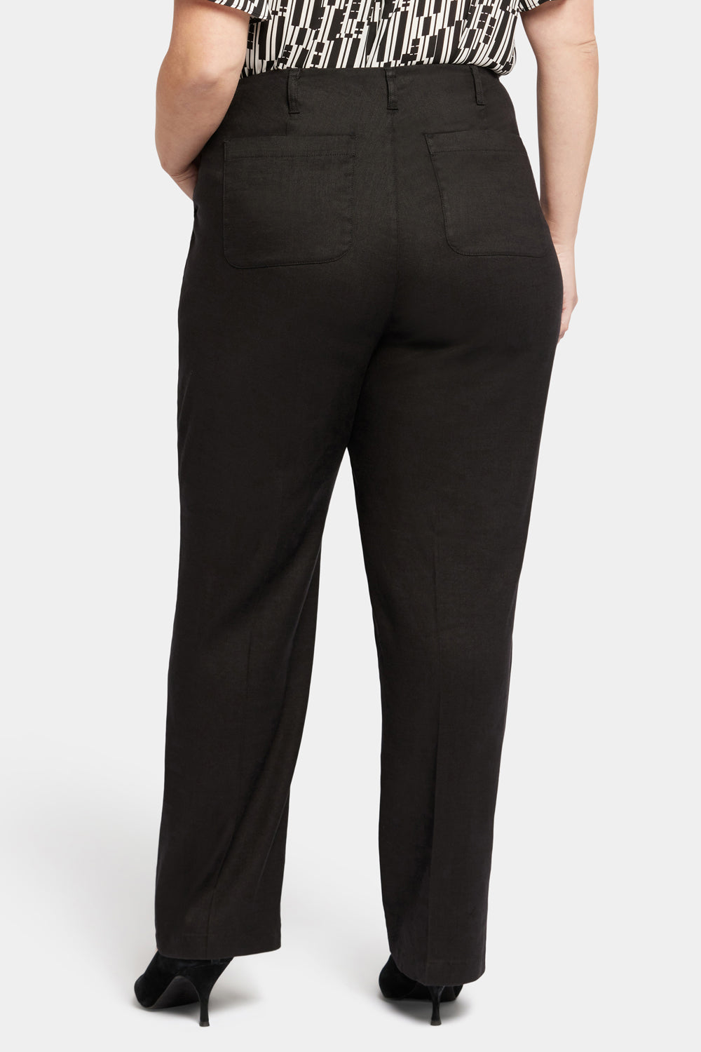 Marilyn Straight Pants In Plus Size In Stretch Linen - Optic White 