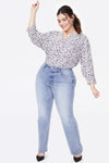 Women Marilyn Straight Jeans In Plus Size In Biscayne, Size: 14w   Polyester/denim