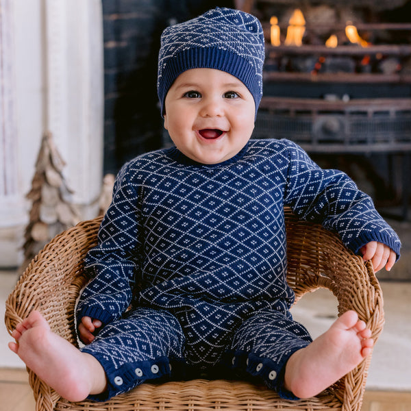 Everett Navy Baby Boy Knit All-in-One mit Mütze bei Emile et Rose
