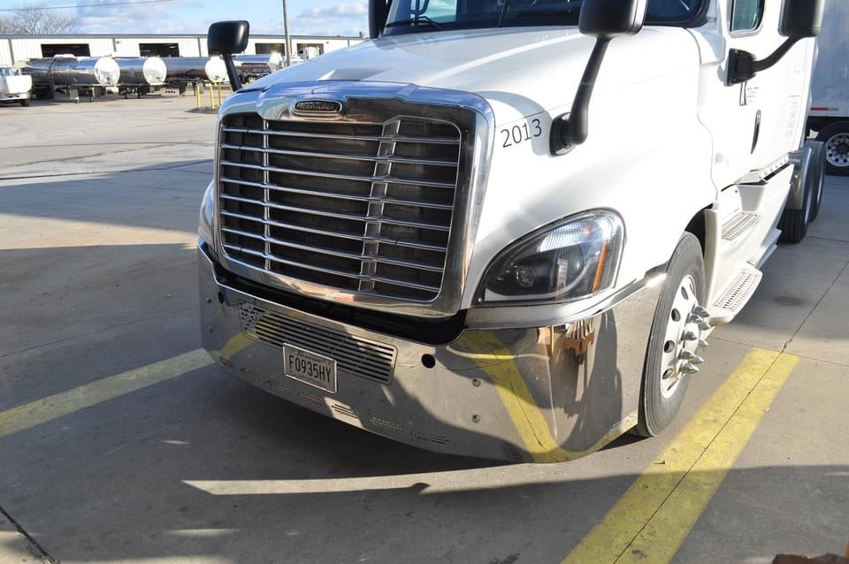 bumper for freightliner