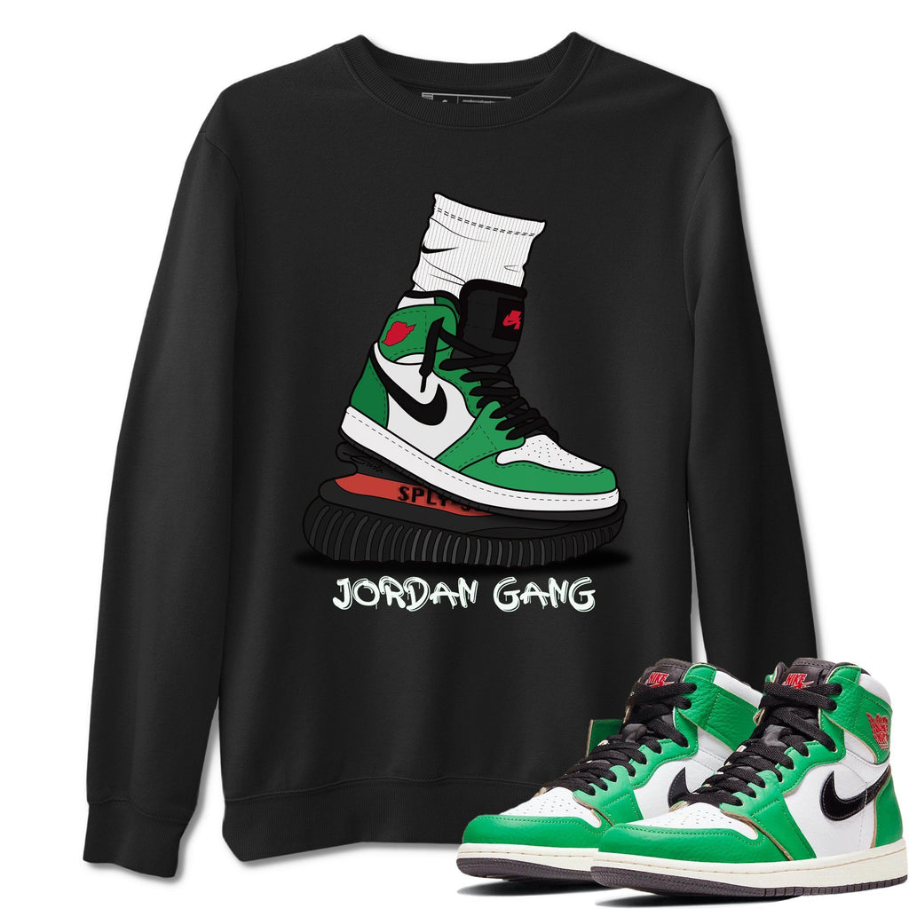 jordan 1 green and black shirt