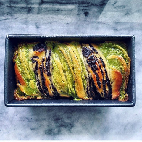 The best babka recipe - matcha chocolate swirls! Use pure organic Japanese matcha for this traditional recipe. 