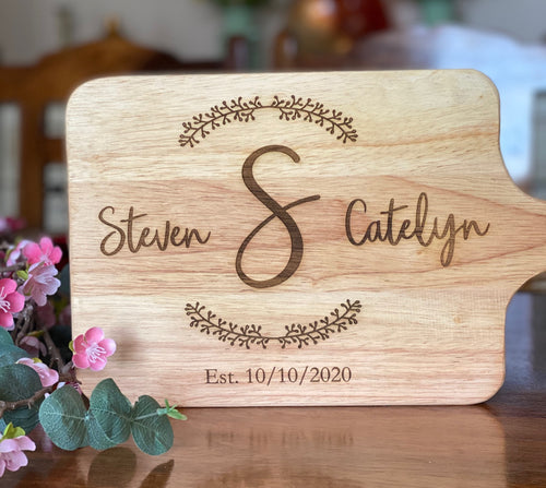 Personalized Wood Cutting Board/Serving Tray {Rectangle 17x11}