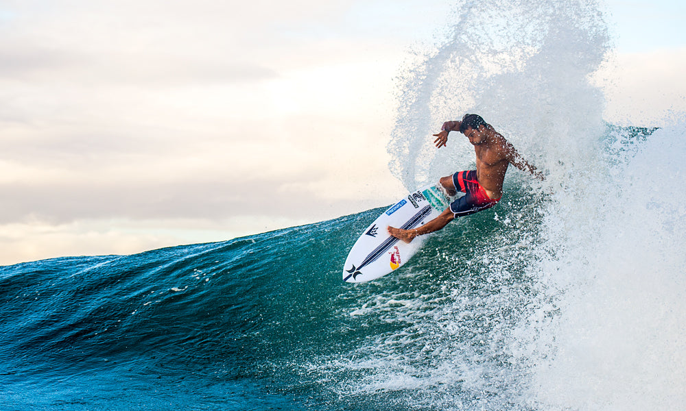 HURLEY SURF CLUB  HOW-TO: LAYBACK HACK LIKE MICHEL BOUREZ – OAM