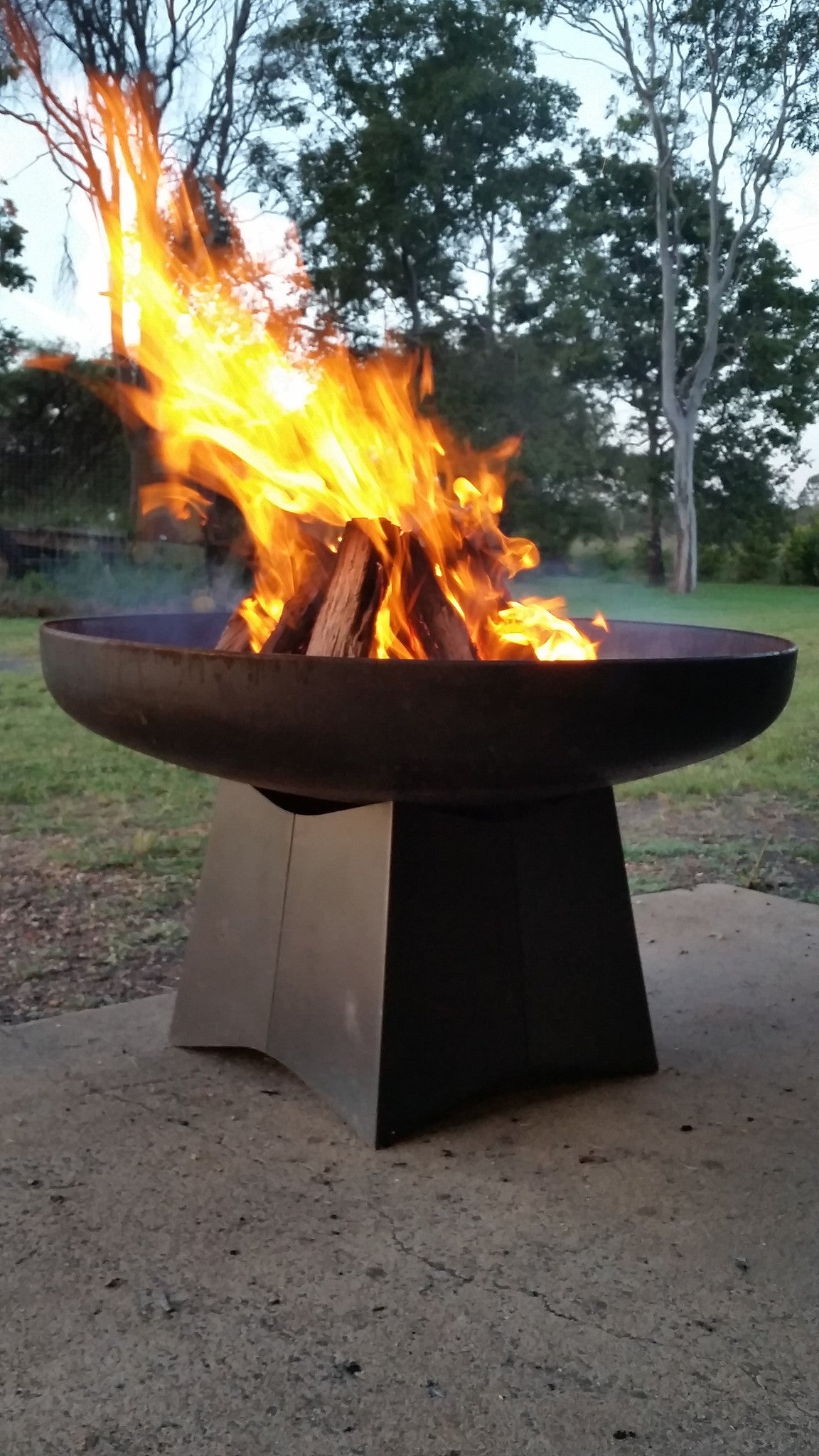 Goanna Outdoor Fire Pit 100cm Yagoona Design Australia