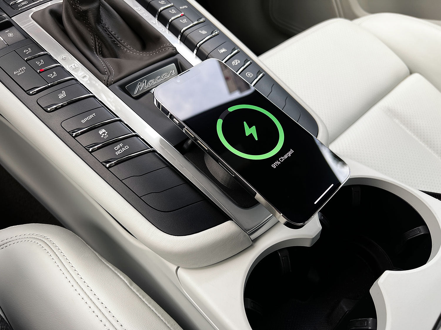 Wireless Charger for 2012+ Porsche Cayman & Boxster [718] with