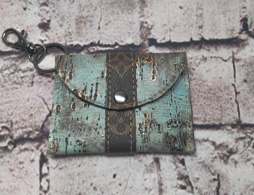 Upcycled LV Card Carrier – Lakin Gray Boutique