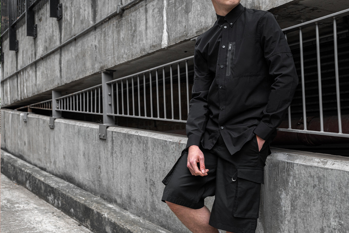 Givenchy Black Josh Smith Sweat Pants – Zoo Fashions