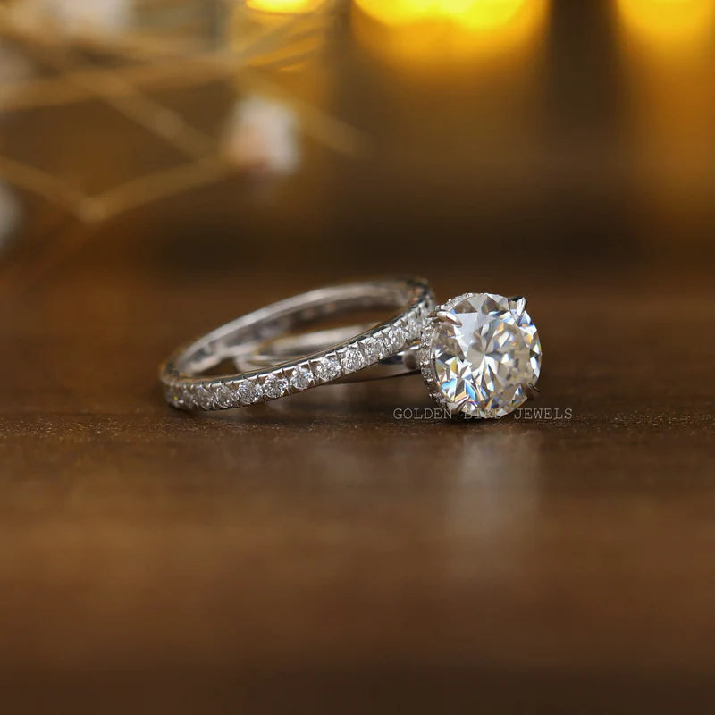 Round Moissanite Wedding Ring In White Gold