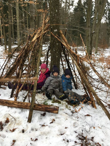 teach kids to build a shelter