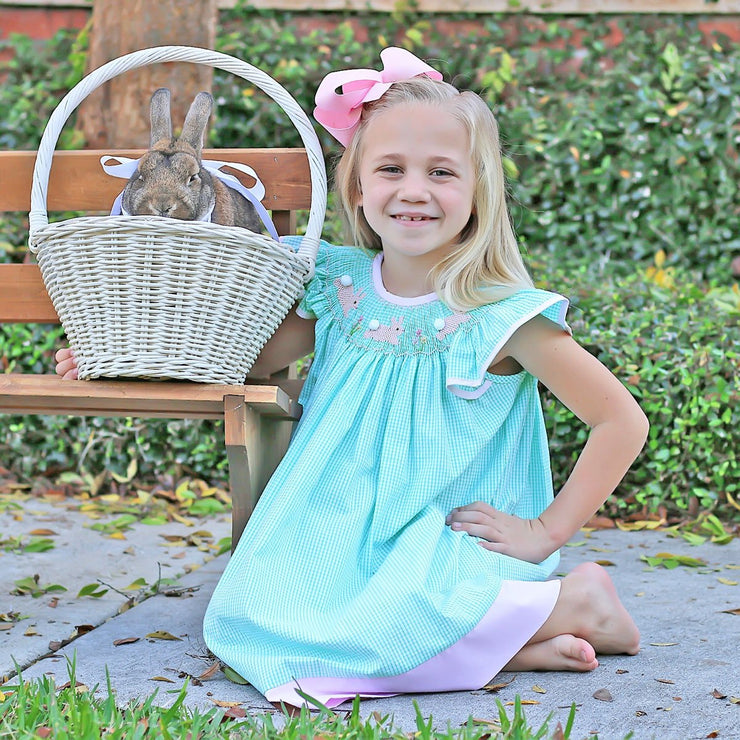 Bunny Garden Smocked Dress Mint Seersucker – Smocked Auctions
