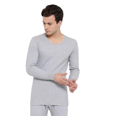 Van Heusen Innerwear Thermals, Men Black Solid Thermal Top for Innerwear at  Vanheusenindia.abfrl.in