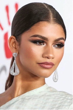 Steal Her Style: Zendaya – Glamour Amour