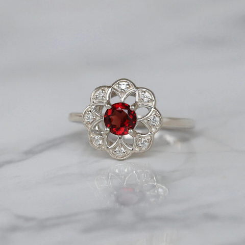 Roma Garnet Ring with Moissanite