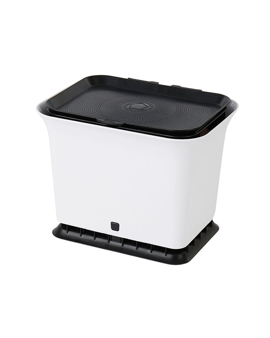 https://cdn.shopify.com/s/files/1/0333/4881/2936/products/Full-Circle_Odor-Free-Kitchen-Compost-Bin_Product_Side-1_800x1000_8e82579d-7bad-4920-9572-fbf48de39077.jpg?v=1605642356&width=533