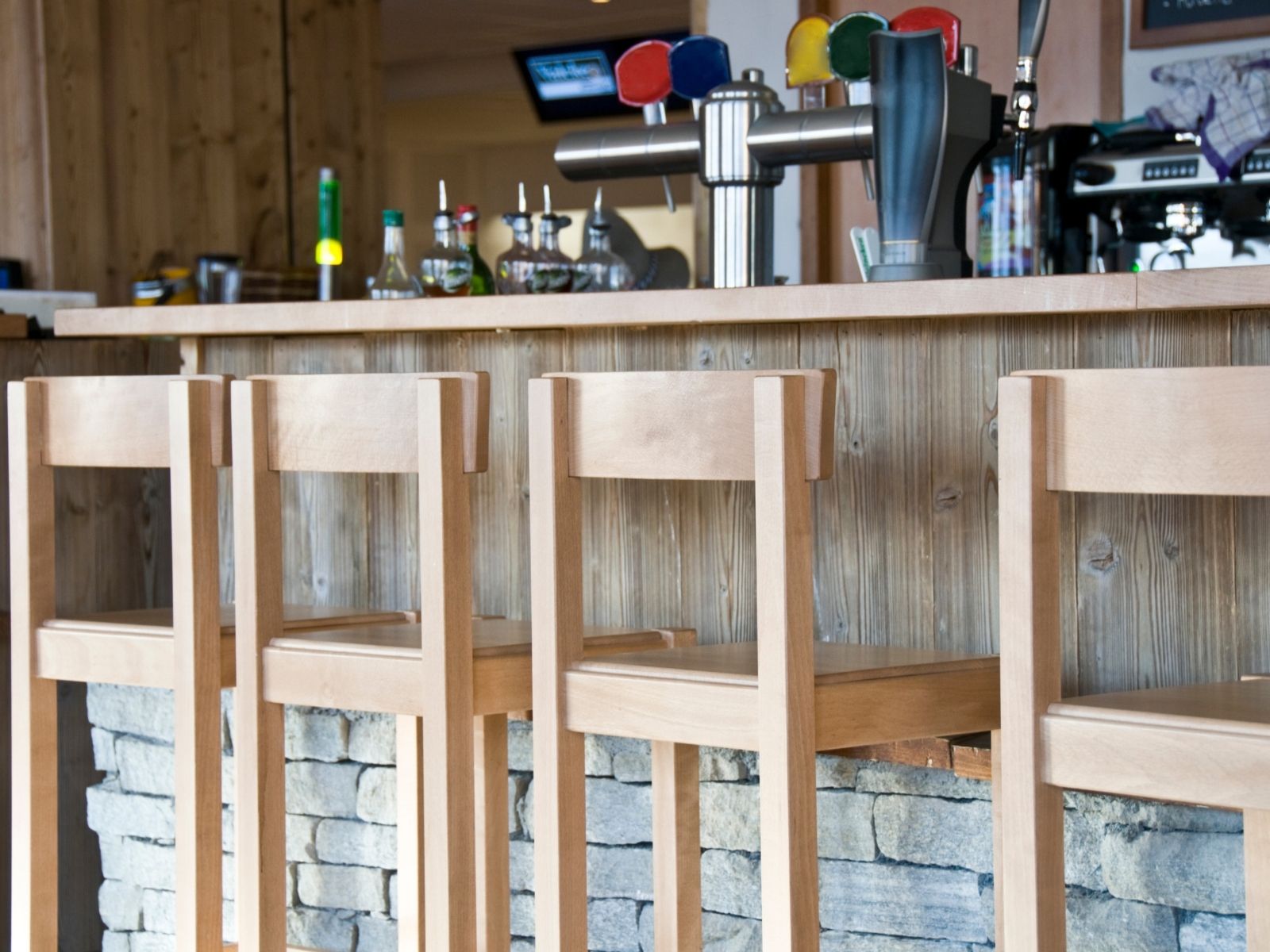 quelle hauteur de tabouret pour bar de  cm