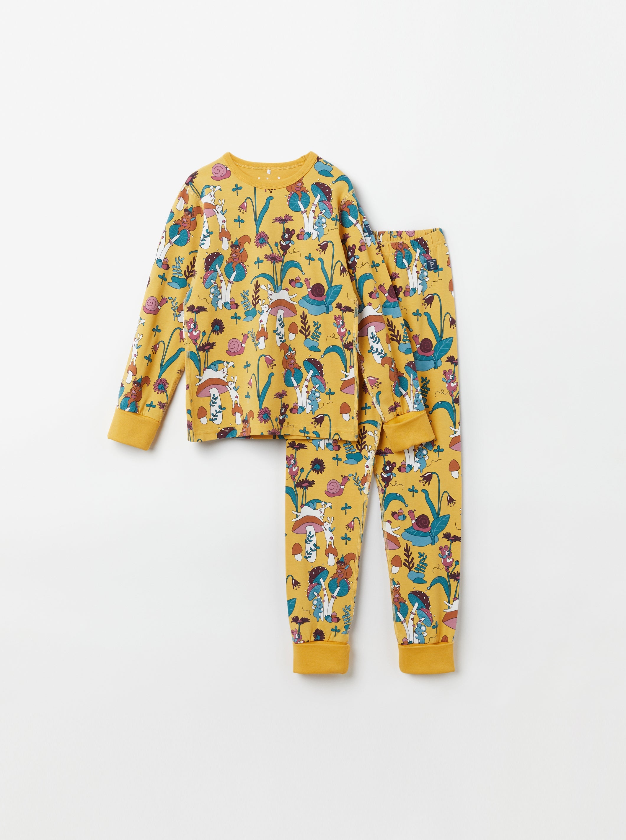 Wonderland Print Kids Pyjamas
